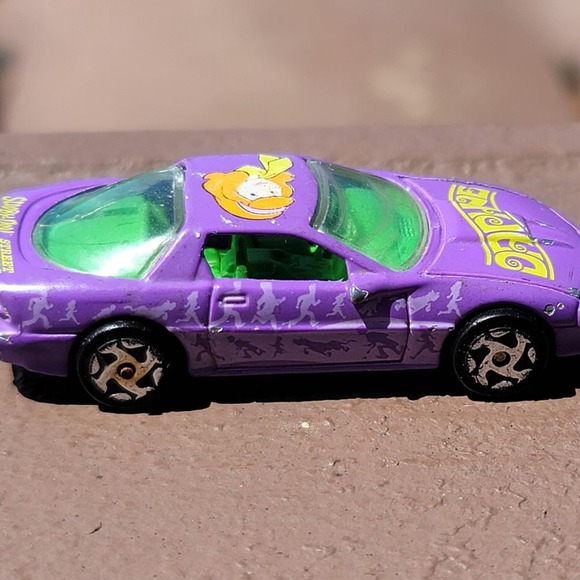 Vtg Racing Champions '96 Camaro Scooby-Doo Daphne Diecast Car - Picture 2 of 6
